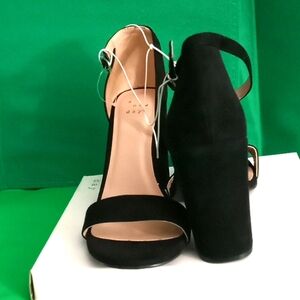 New A new day short heels